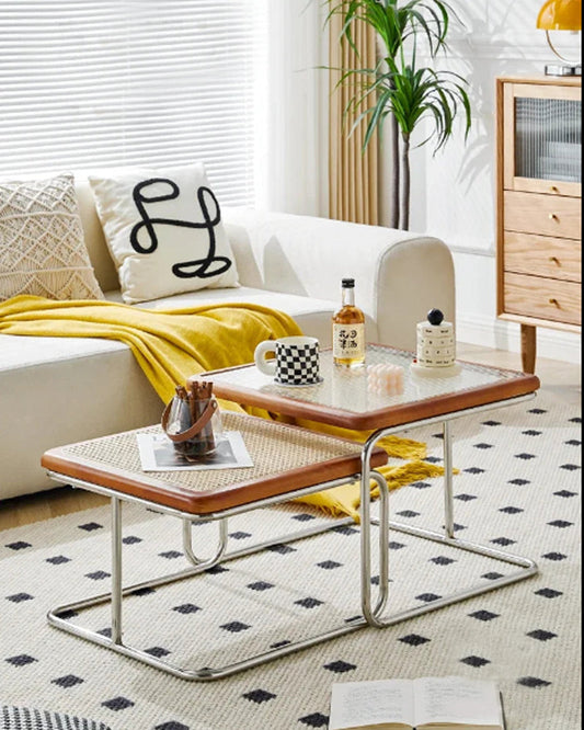 Solvia Cane | Runder Couchtisch aus Rattan mit Glasplatte im Mid-Century-Stil