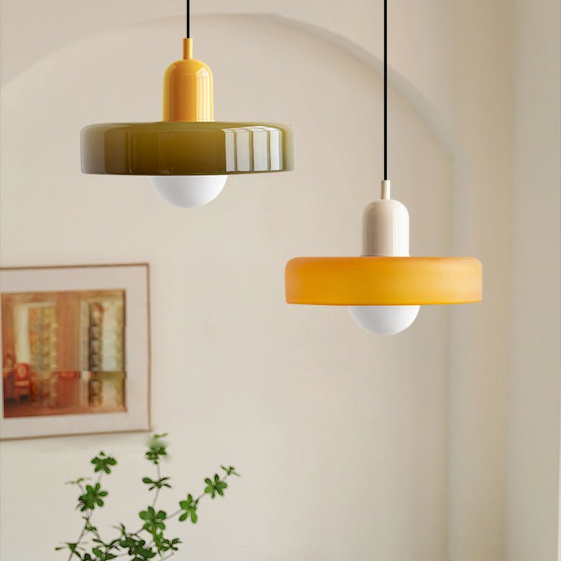 Lunari Halo | Hängeleuchte aus farbigem Glas im Bauhaus-Stil