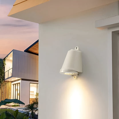 Minimalistische LED-Außen-Wandleuchte aus Aluminium – wetterfest