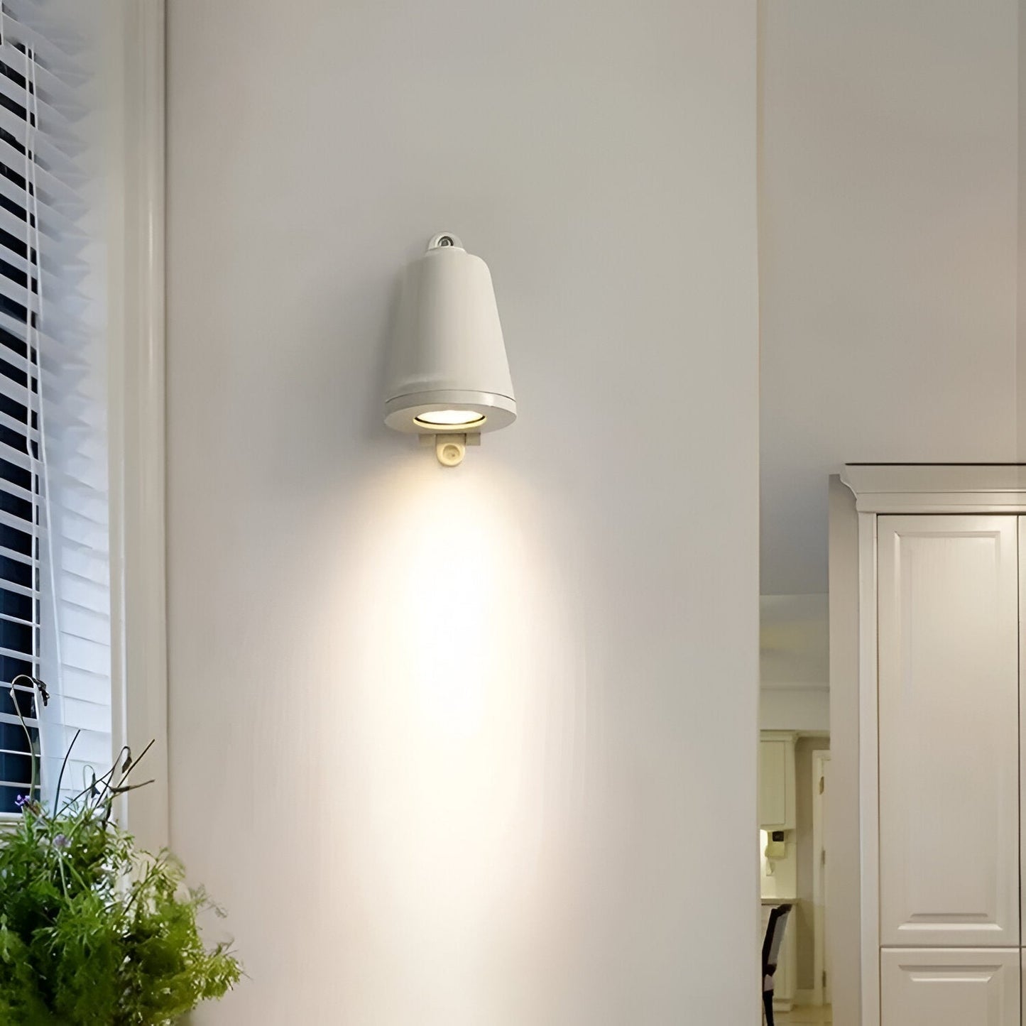 Minimalistische LED-Außen-Wandleuchte aus Aluminium – wetterfest