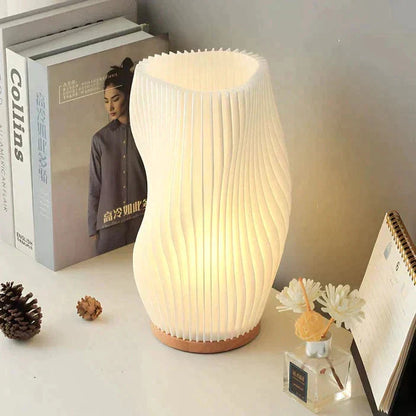 Wavecrest Aura | LED-Tischlampe im wellenförmigen Design