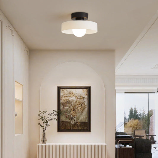 Velastra – Französische Deckenleuchte im Bauhaus-Stil