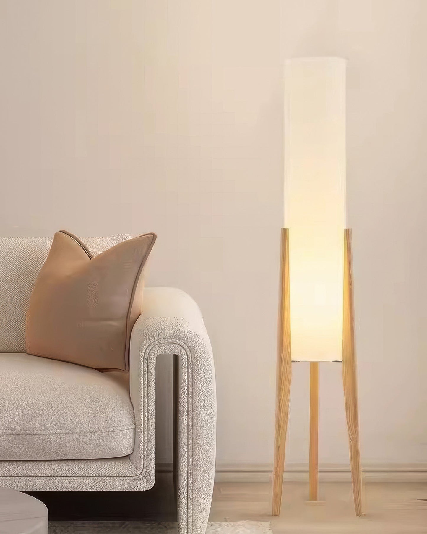 Lunara | Massivholz-Stehlampe aus Walnuss mit LED-Licht