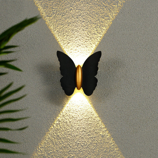 Butterfly Außenwandleuchte – warmes Licht mit eleganter Schmetterlings-Form
