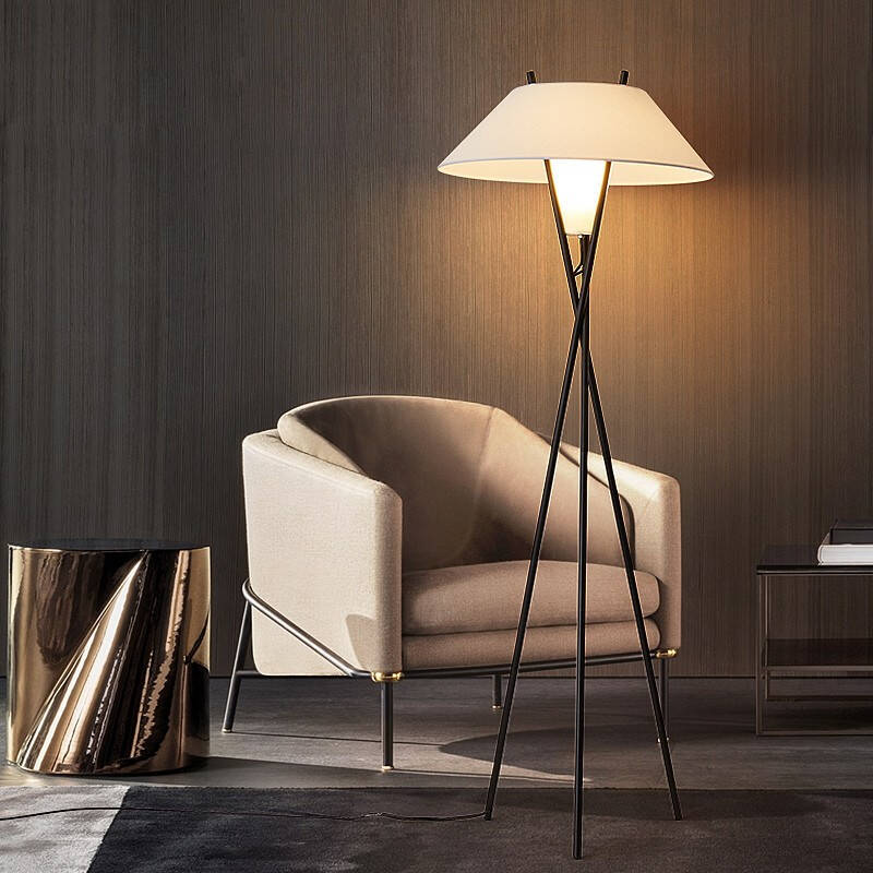 Floravine | Stoffen Stehleuchte im Eleganten Design
