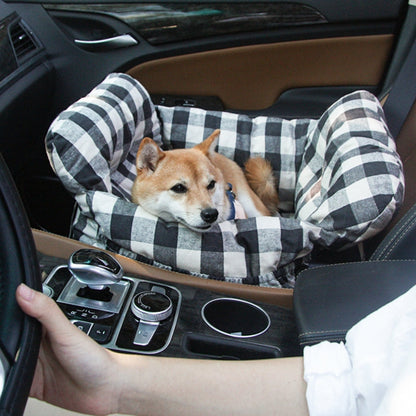 PawVoyage™ Luxus Hundebett fürs Auto | Sicher & Bequem | Waschbar | Mit Seitentaschen | Größen M & L
