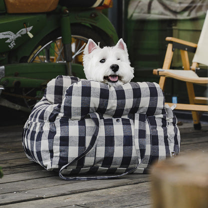 PawVoyage™ Luxus Hundebett fürs Auto | Sicher & Bequem | Waschbar | Mit Seitentaschen | Größen M & L