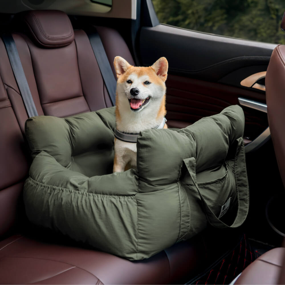 PawVoyage™ Luxus Hundebett fürs Auto | Sicher & Bequem | Waschbar | Mit Seitentaschen | Größen M & L