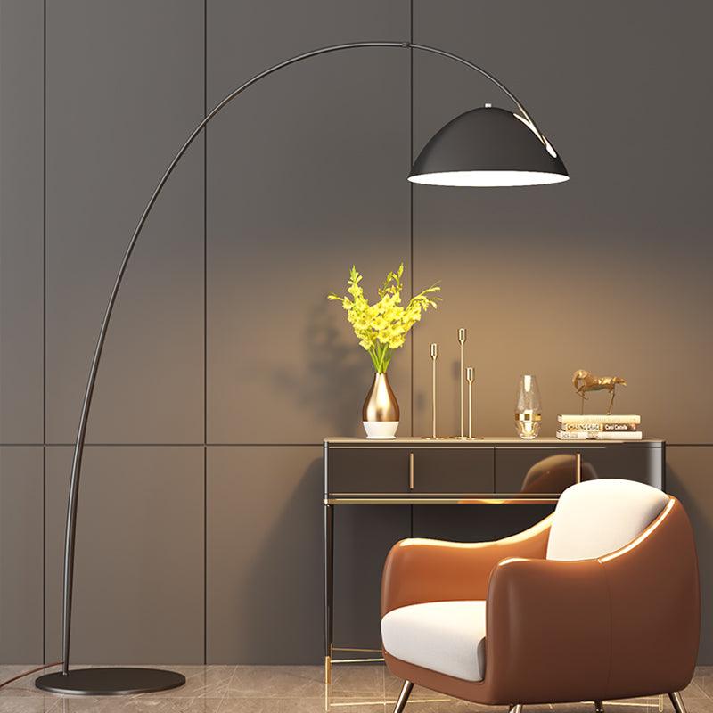 Verano Arc | LED-Stehleuchte mit geschwungenem Bogen-Design