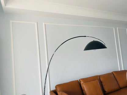 Verano Arc | LED-Stehleuchte mit geschwungenem Bogen-Design