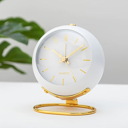 Buzzley – Retro Analoger Wecker mit Lautlosem Uhrwerk