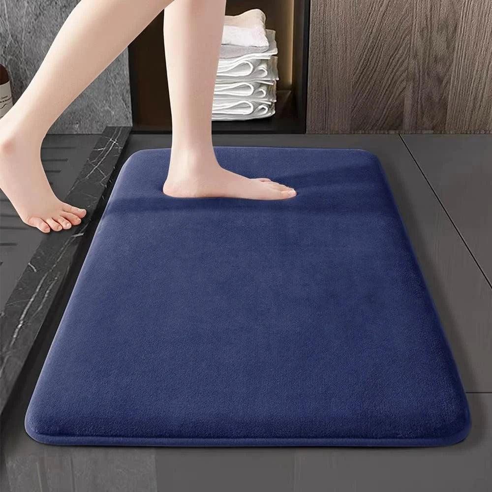 Vynska Muru | Rutschfeste, superabsorbierende Badematte aus Coral Velvet