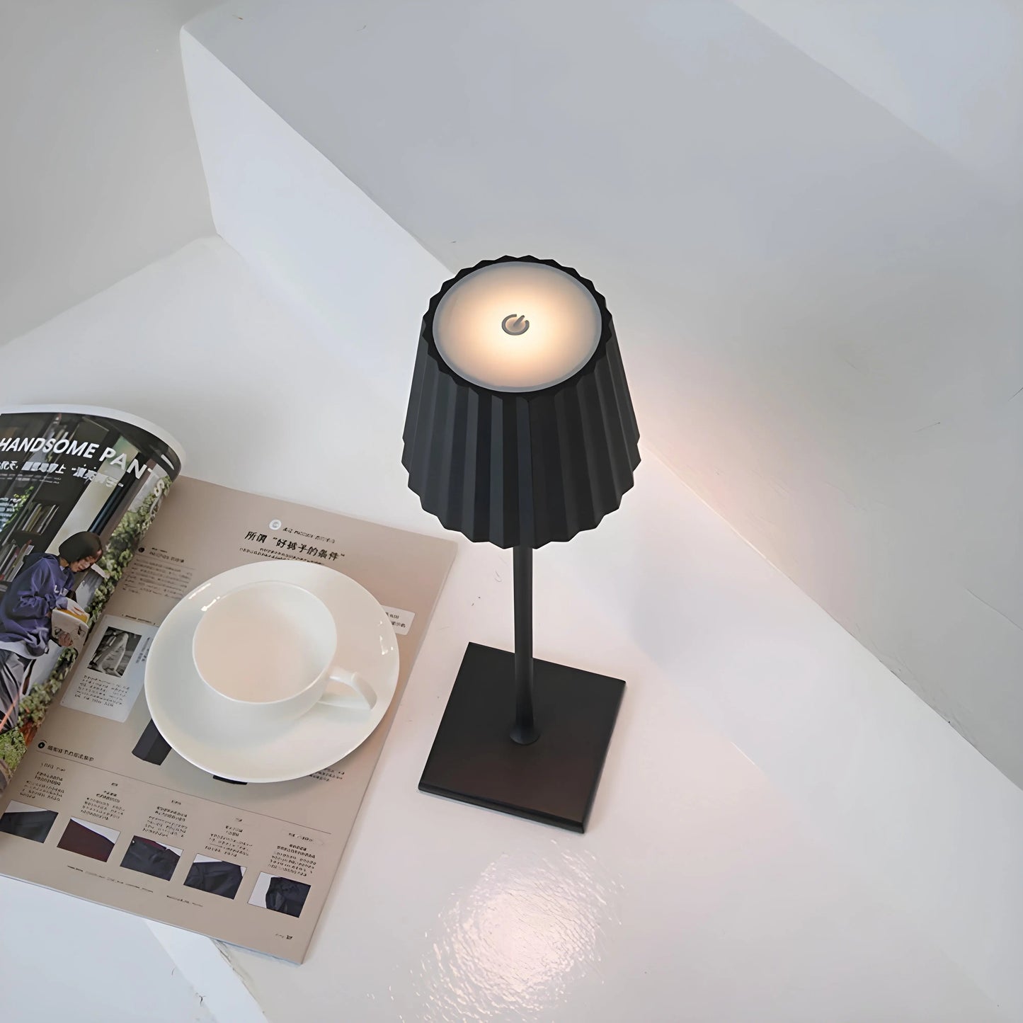 Glovella | Waterdichte LED-aanraaklamp met batterij voor binnen- en buitengebruik 