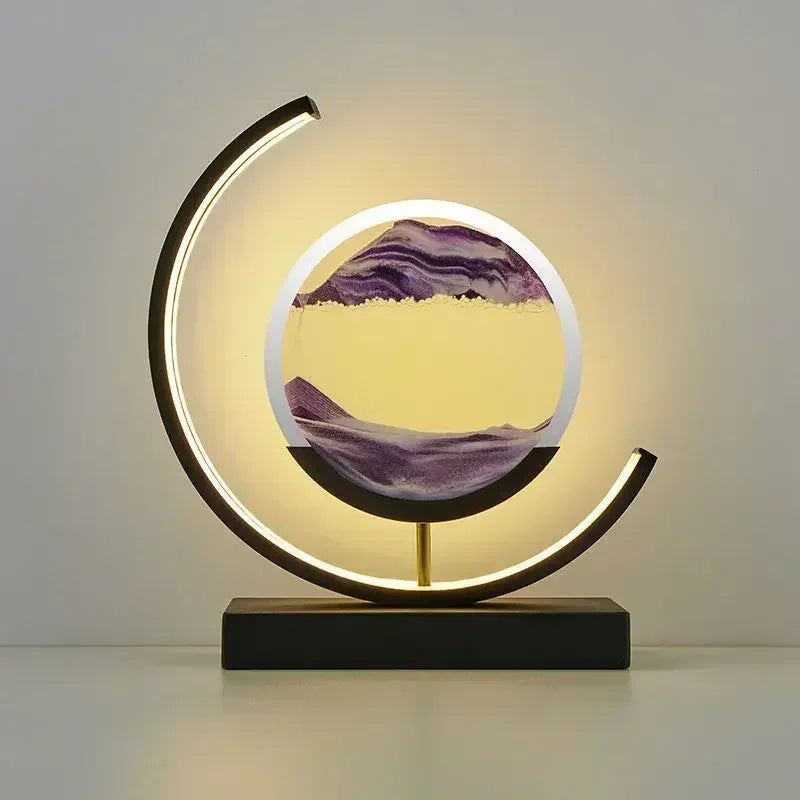 Soluna Drift | LED-Tischlampe mit bewegtem Sandbild & 3D-Stundenglas-Effekt