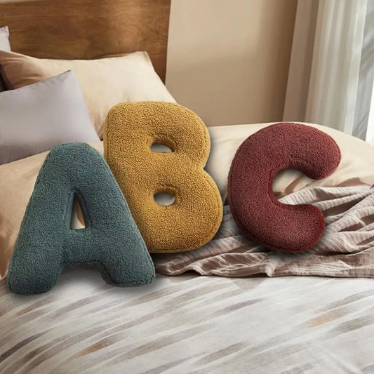 Avenia – Fluwelen Alphabet Sierkussen | Personalisierbar mit Buchstaben A–Z