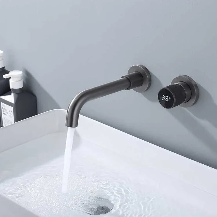 Valvoro Sense | Wandarmatur aus schwarzem Messing mit Digitalanzeige & Temperaturregelung
