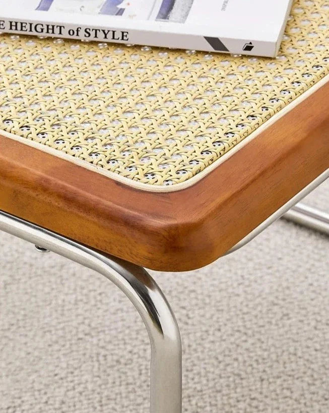 Solvia Cane | Runder Couchtisch aus Rattan mit Glasplatte im Mid-Century-Stil