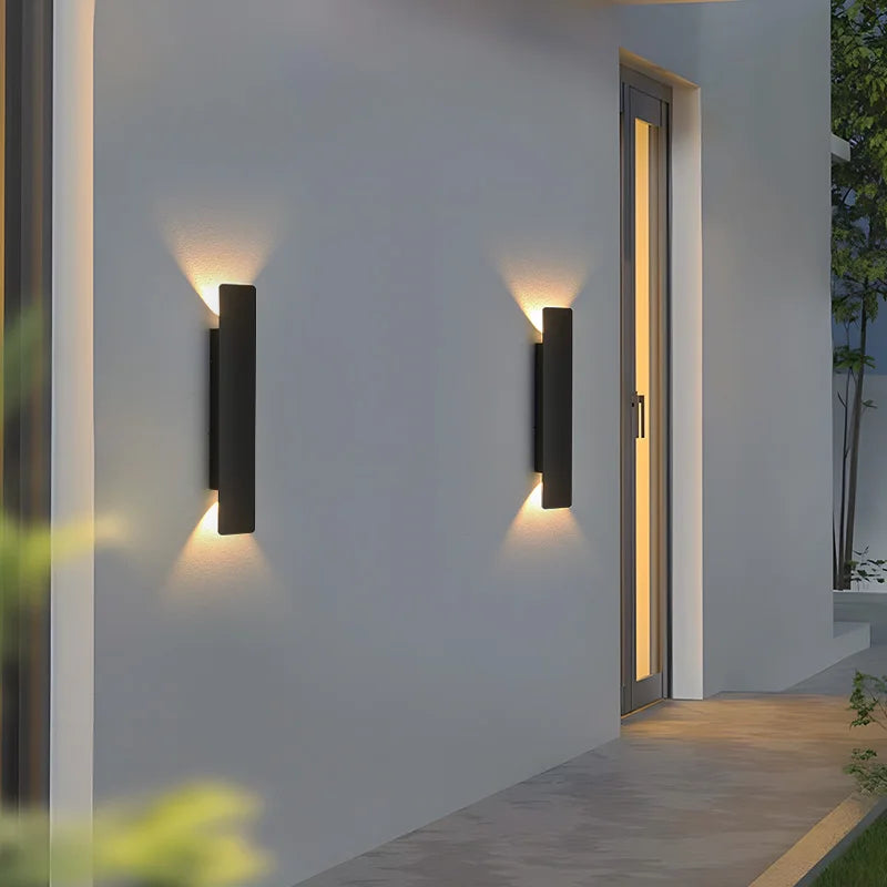 LumaStrix Noir | Wetterfeste LED Außenwandleuchte aus Aluminium, 18W