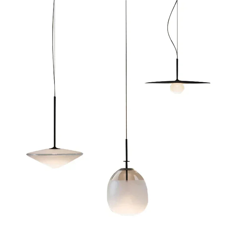 NordicGlow | Dänisch Glas Kronleuchter | Farbiger Glaslampen-Charme im skandinavischen Design