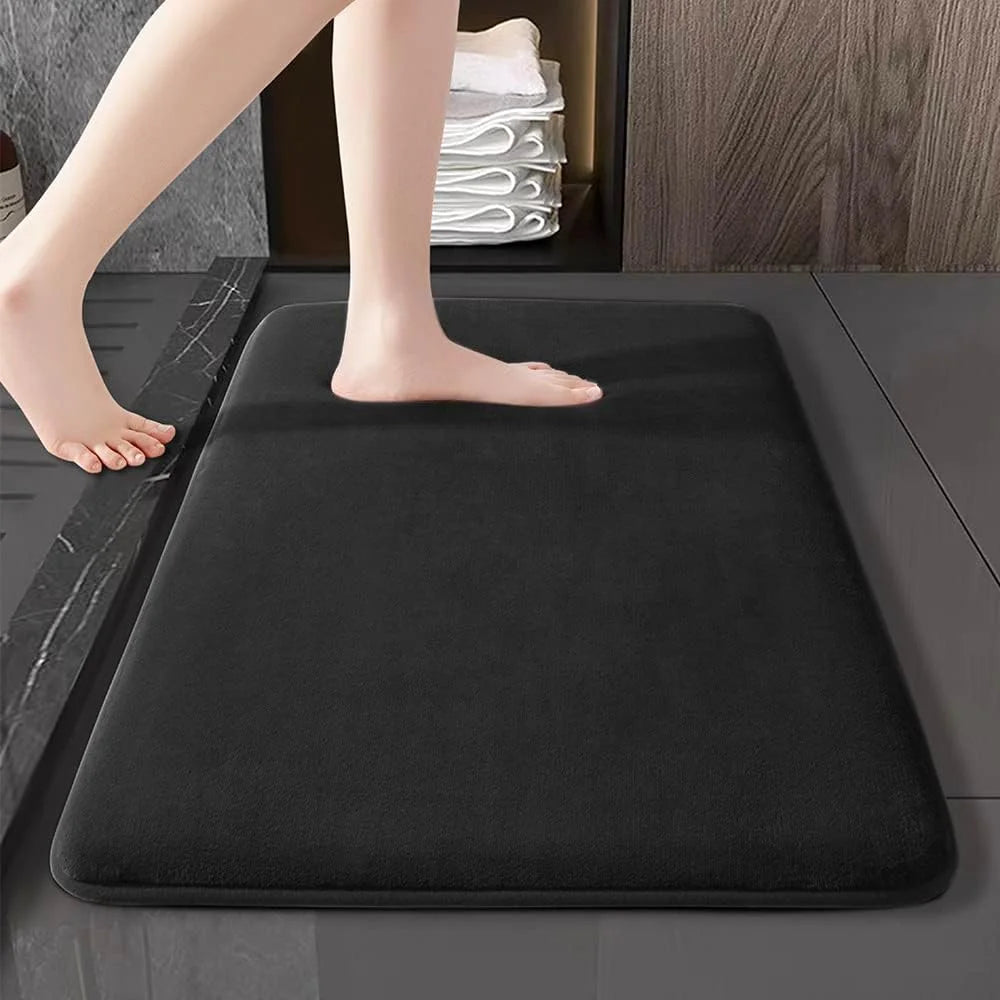 Vynska Muru | Rutschfeste, superabsorbierende Badematte aus Coral Velvet