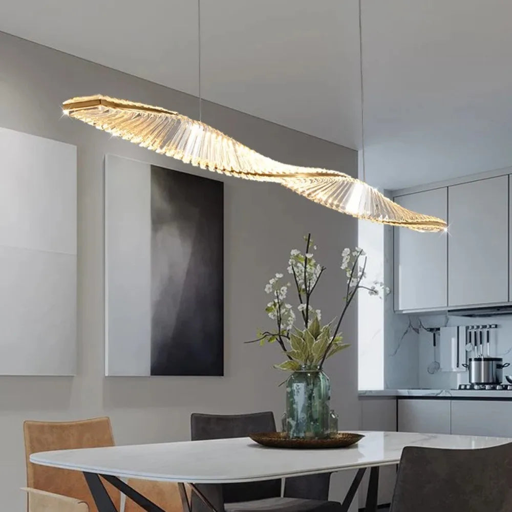 Astrion | Moderne LED-Hängeleuchte mit Kristallen und Spiraldesign für den Esstisch