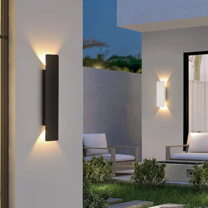 LumaStrix Noir | Wetterfeste LED Außenwandleuchte aus Aluminium, 18W
