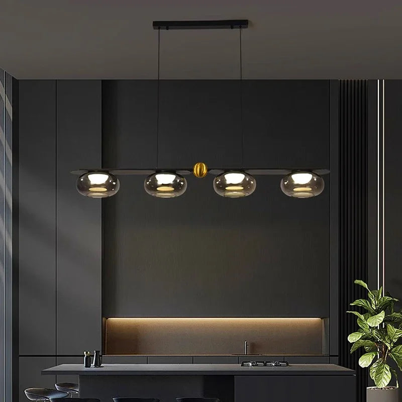 Alexia Pendelleuchte mit 4 Glaszylindern – Moderne LED-Pendelleuchte für Esszimmer und Wohnzimmer