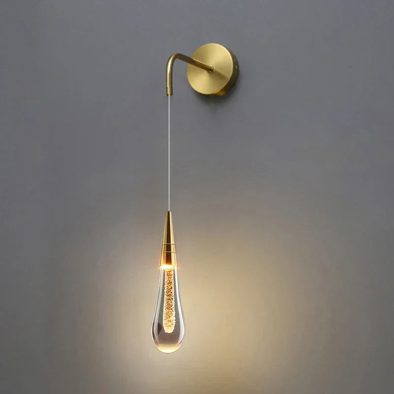 LustraClair | Kristall-Wandleuchte mit warmweißem LED-Licht & Hänge-Design