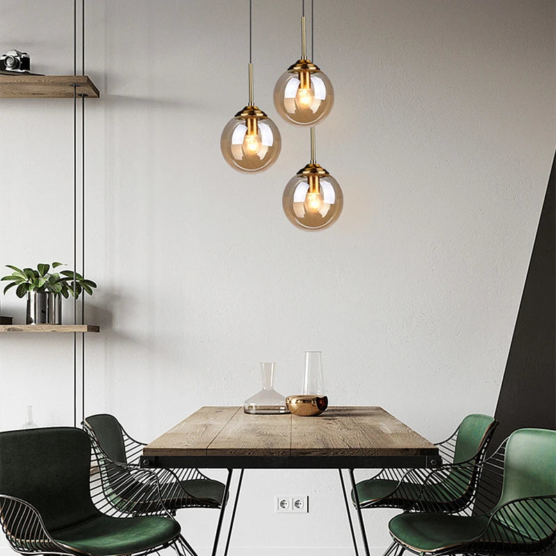 Solvyn Era | LED-Glas-Pendelleuchte mit Metallakzent für Schlafzimmer und Essbereich