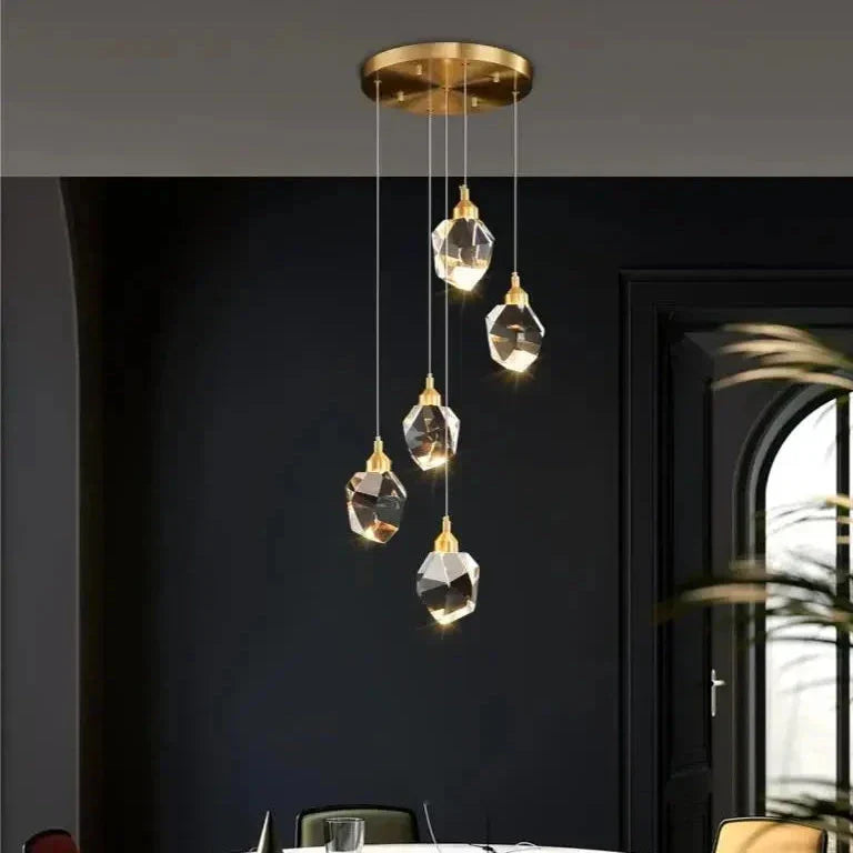 Nina Pendelleuchte – LED-Deckenlampe mit 5 Kristallglasschirmen in Gold