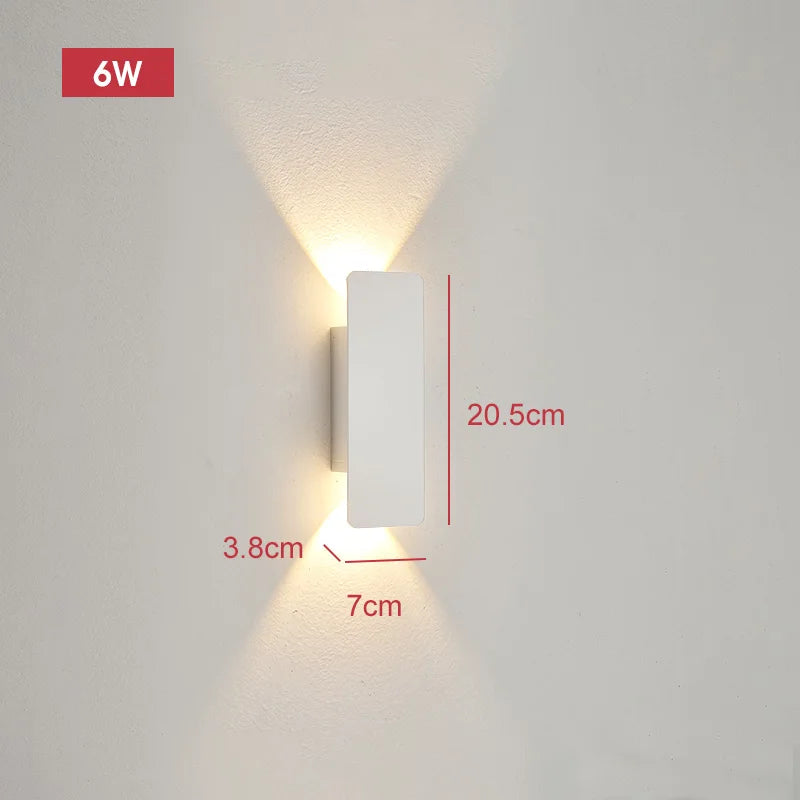 LumaStrix Noir | Wetterfeste LED Außenwandleuchte aus Aluminium, 18W
