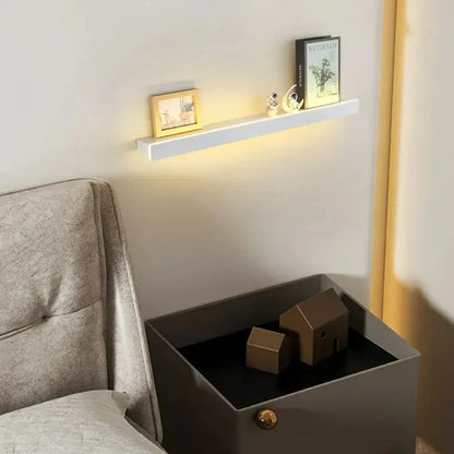 Luntheris | Moderne LED-Wandleuchte mit integriertem Nachtregal