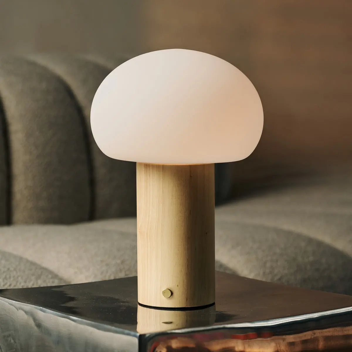 Lumari Senso | Dimmbarer Tischleuchte aus Holz und Glas mit Akku