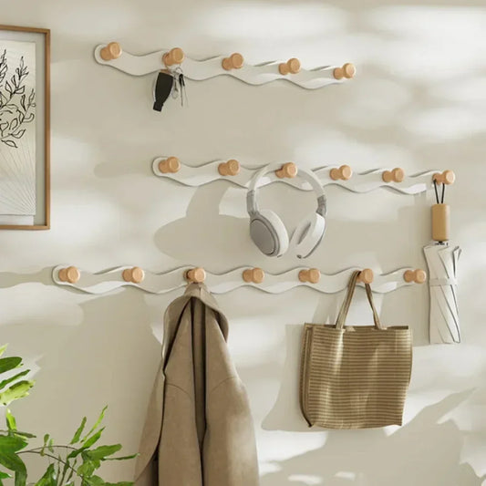 Wandgarderobe mit Kreativem Wellenhaken – Bohrfreie Montage