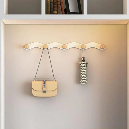 Wandgarderobe mit Kreativem Wellenhaken – Bohrfreie Montage