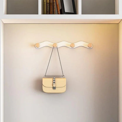 Wandgarderobe mit Kreativem Wellenhaken – Bohrfreie Montage