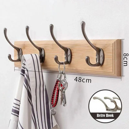 Wandgarderobe aus Massivholz mit Haken für Jacken & Hüte