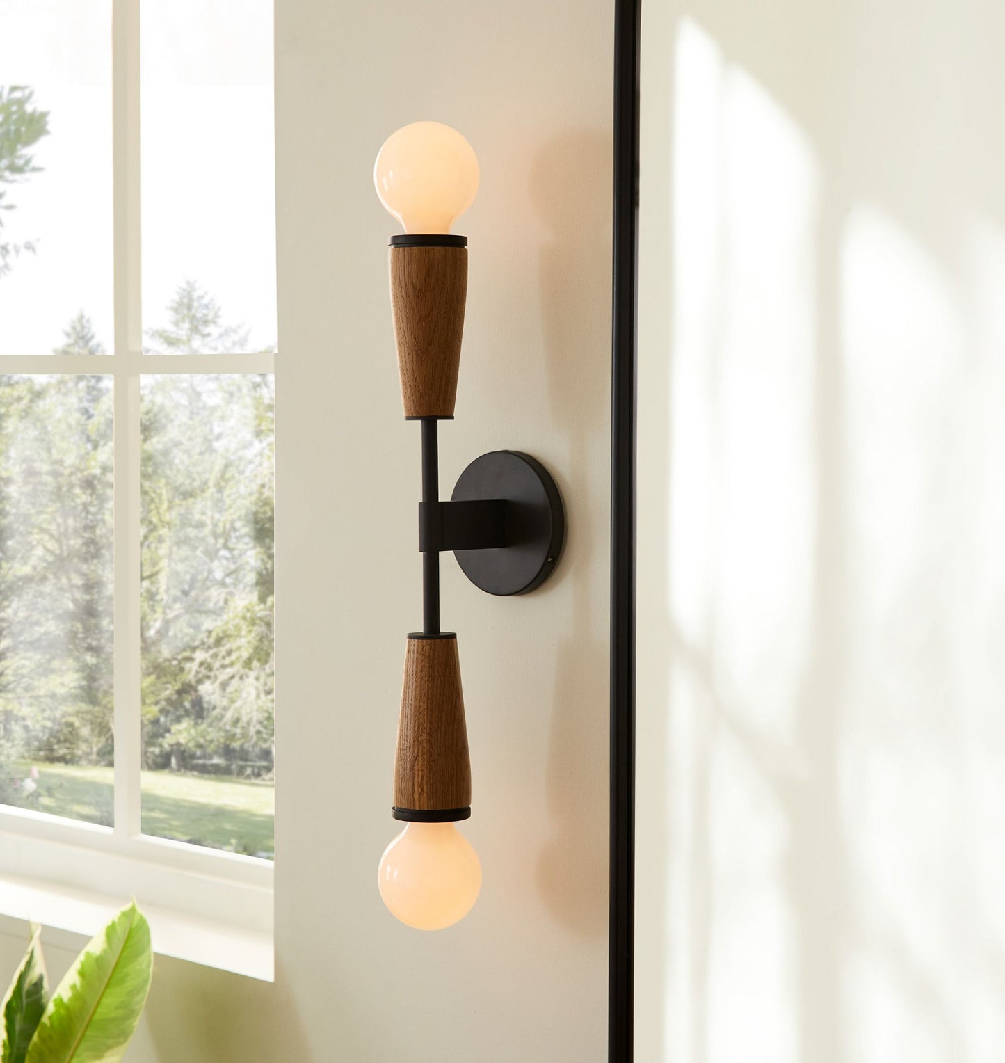 Zweiflammige glazen wandlamp – elegant retrodesign met metaal & E27-fitting