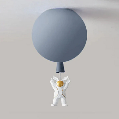 Stellari Orbit | verspielte LED-Deckenleuchte für Kinderzimmer im Astronauten-Design