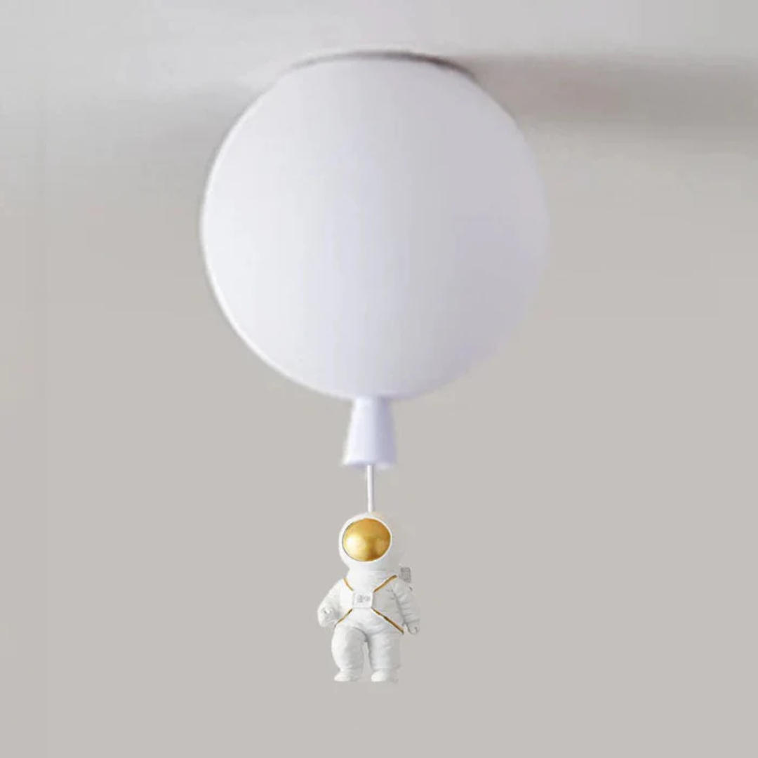 Stellari Orbit | verspielte LED-Deckenleuchte für Kinderzimmer im Astronauten-Design