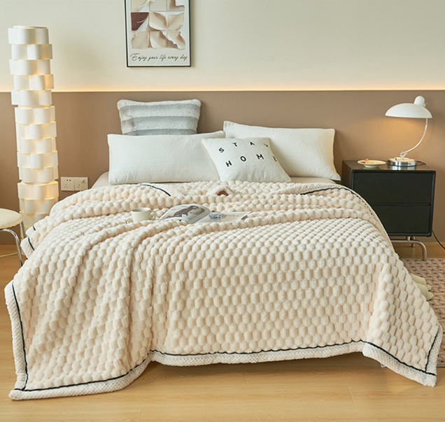 Valasia Nuvola | ultrasofte Kuscheldecke aus Mikrofaser