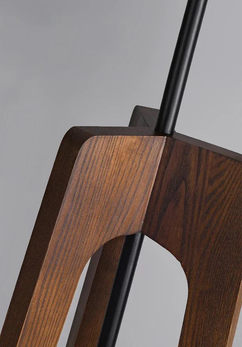 ArborLight | Holz-Dreibein-Stehleuchte | Art-Deco Design & Moderne LED-Beleuchtung für Wohnzimmer
