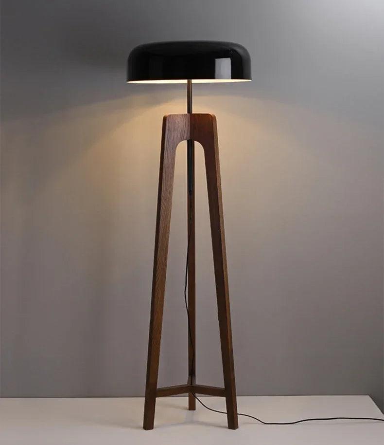 ArborLight | Holz-Dreibein-Stehleuchte | Art-Deco Design & Moderne LED-Beleuchtung für Wohnzimmer
