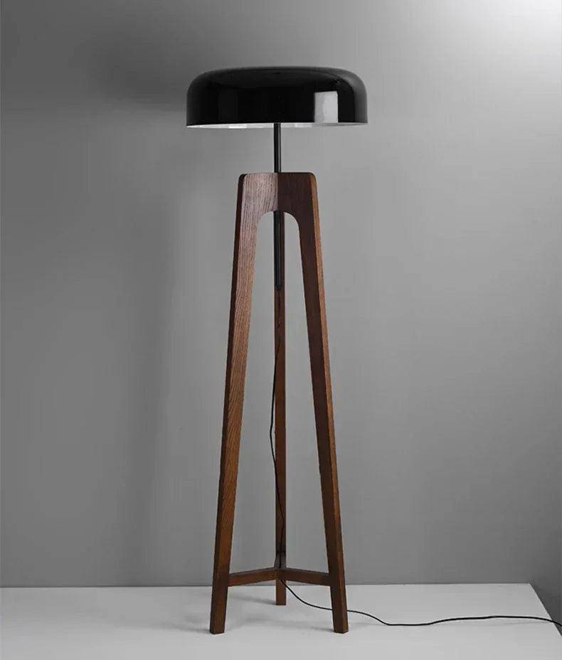 ArborLight | Holz-Dreibein-Stehleuchte | Art-Deco Design & Moderne LED-Beleuchtung für Wohnzimmer