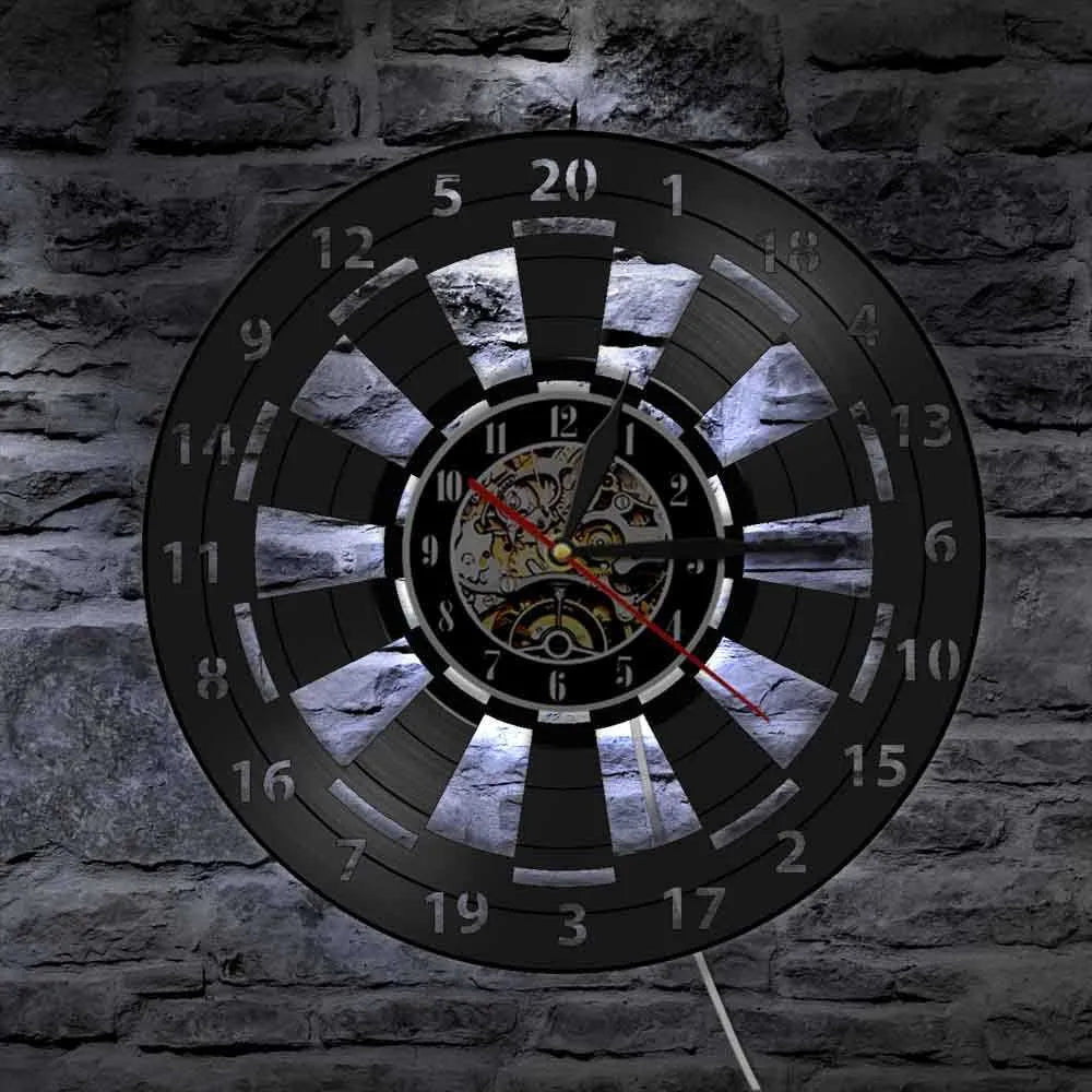 VinylDart | Vintage-Dart-Wanduhr aus Vinyl | Geräuschloses Uhrwerk & Retro-Design für Clubs, Bars & Spielräume