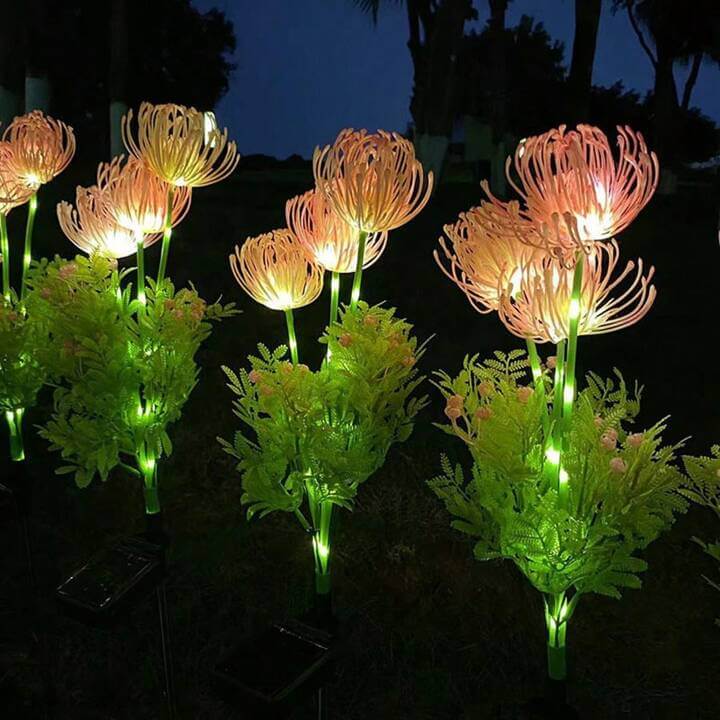 Lunir Flora | LED-Tischleuchte in magischer Blütenform