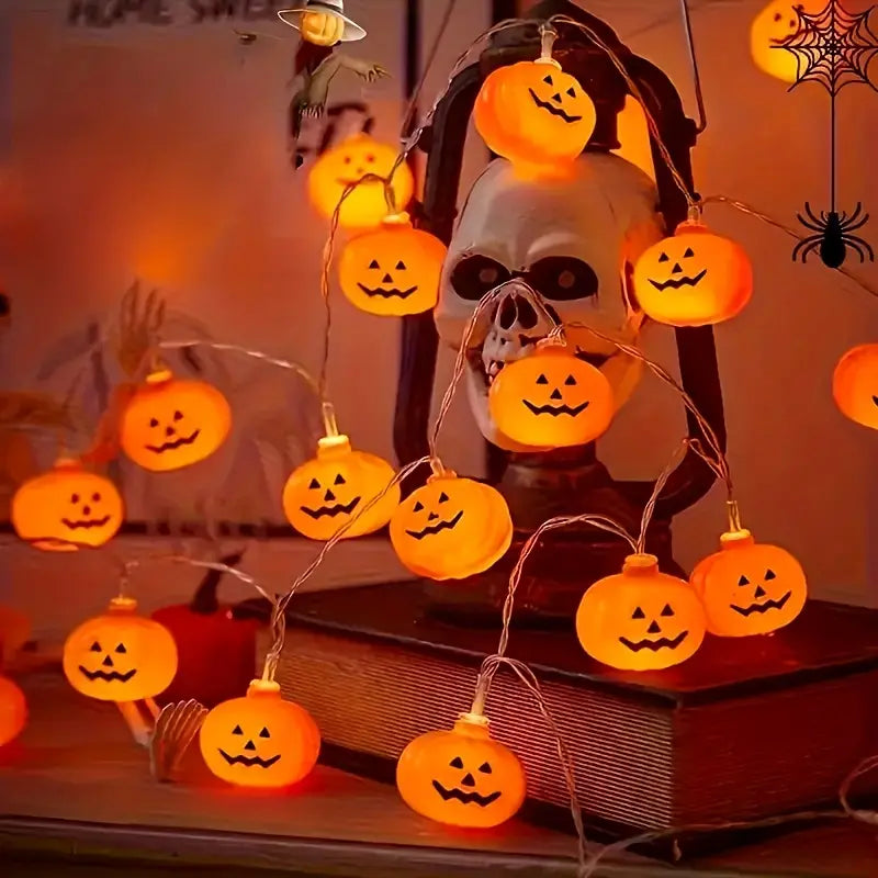 Halloween Kürbis Lichterkette – LED Deko für drinnen & draußen