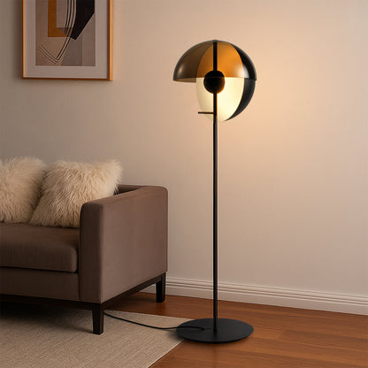 Neralith Soma | Stehleuchte aus Glas mit elegantem Lichtspiel