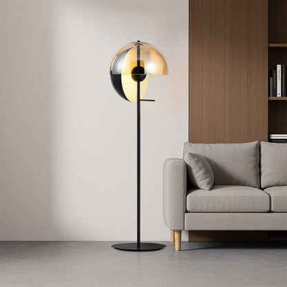 Neralith Soma | Stehleuchte aus Glas mit elegantem Lichtspiel