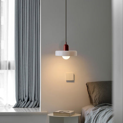Lunari Halo | Hängeleuchte aus farbigem Glas im Bauhaus-Stil